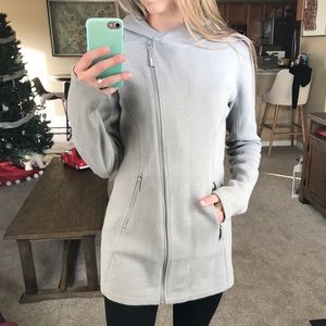 Bench. Brand Gray Coat size medium